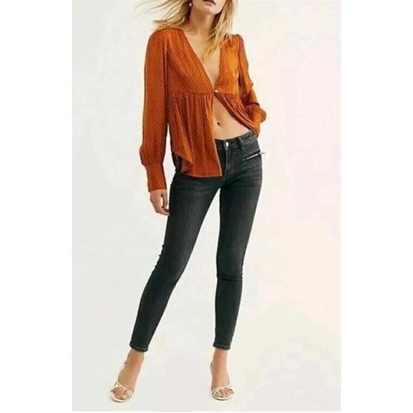We the Free People Sz 28 Black Skinny Zipper Jeans in Galaxy Wash Zip Hems - Picture 1 of 11